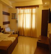 Hotel Vivek โคราฆปุระ ภายนอก รูปภาพ